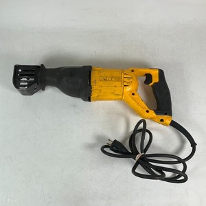 DeWalt DWE305 12-Amp Variable Speed Reciprocating Saw Corded