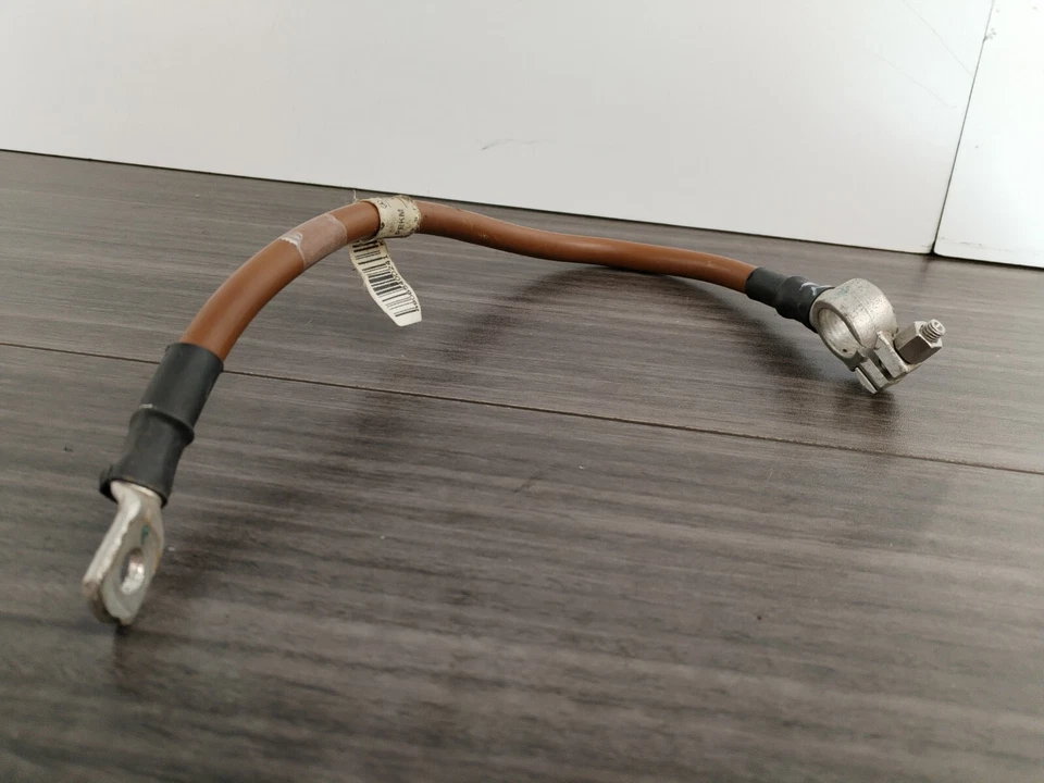 Correa de puesta a tierra de batería Mercedes-Benz Sprinter 2015 A9065400241  Foto 2 de 4