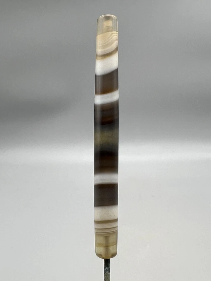 Amuleto de cuentas de ágata larga talismán Babagoria, cuentas de ágata con bandas del sur de Asia Foto 3 de 4