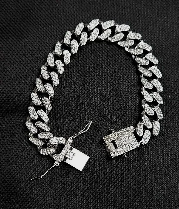Mens Iced Silver Plated Alloy/zircon Miami Cuban Link Bracelet L:7.8" W:.5" - Image 2 of 4