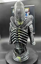 Alien | Xenomorph Bust | 3D Printing model | Hand Painted | 22cm Tall