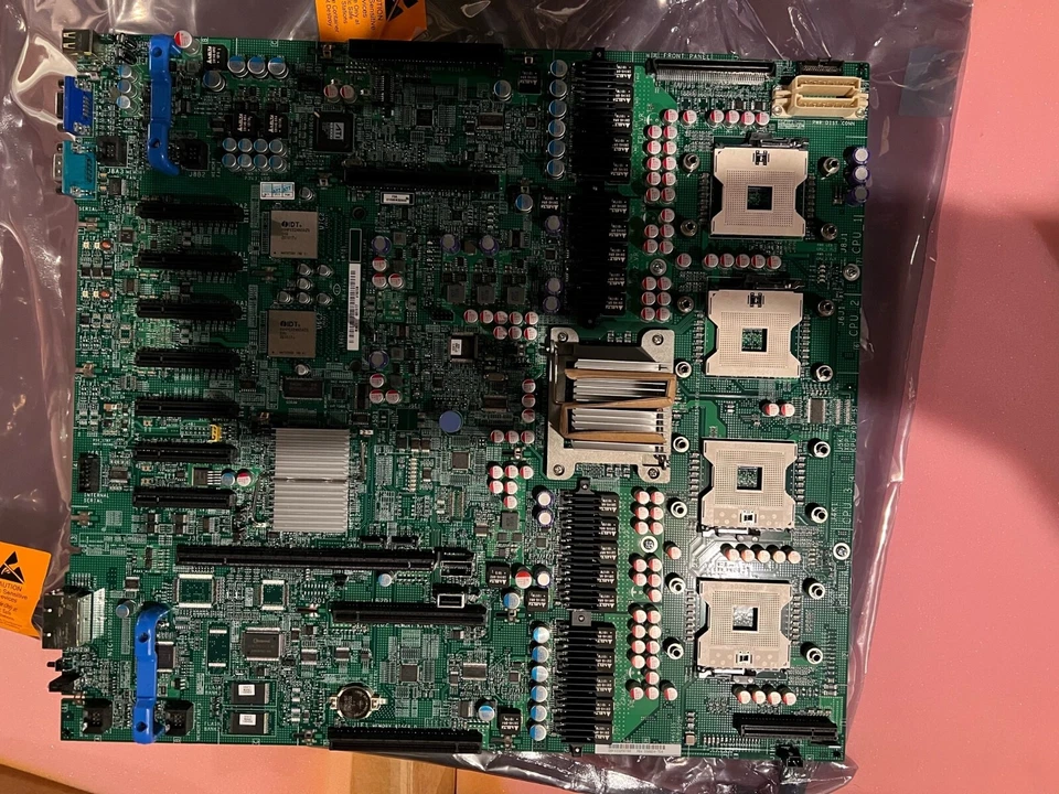 Intel System Board/Mainboard D56804-704 4x Socket - Image 3 of 4