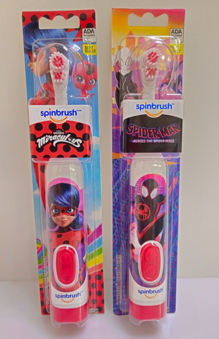 Paquete de 2 cepillos giratorios Marvel Spider-Man y Miraculous Kids cepillo de dientes suave