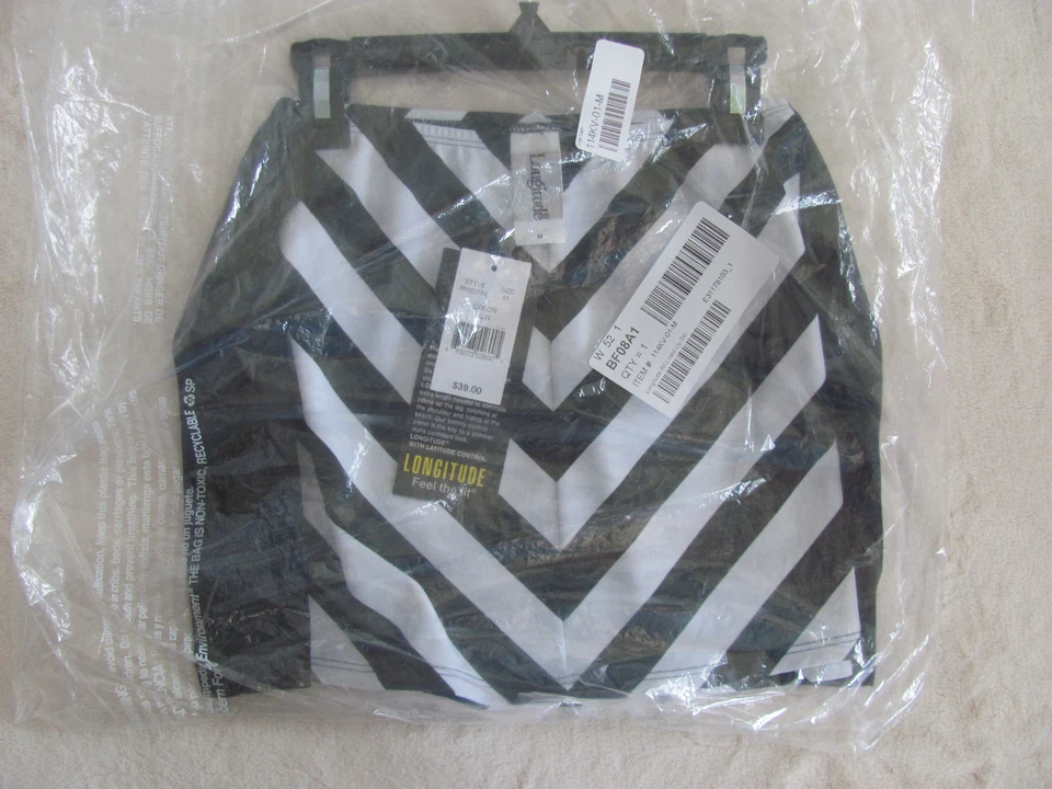Falda de encubrimiento Longitude All forrada - Chevron blanco y negro - Talla mediana - Nueva con etiquetas $39 Foto 2 de 4