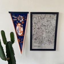 Vintage 90s USA New York Islanders Sparky the Dragon NHL ice hockey felt pennant