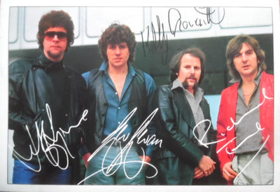 ELECTRIC LIGHT ORCHESTRA ELO --- BRAVO - Autogrammkarte AK 95