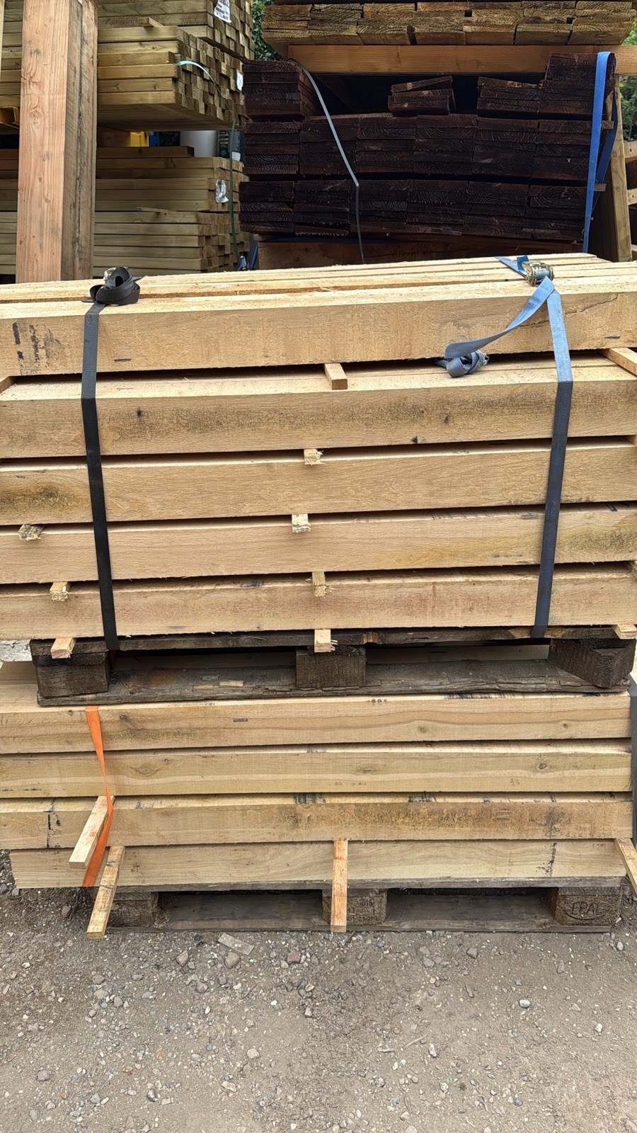 GREEN OAK POSTS (5x5) 125mm X 125mm X 3.0m ONLY £60 Each D24 Grade ...