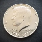1776 - 1976 Kennedy Half Dollar BICENTENNIAL Indepence Commeoritive 50¢ US Coin