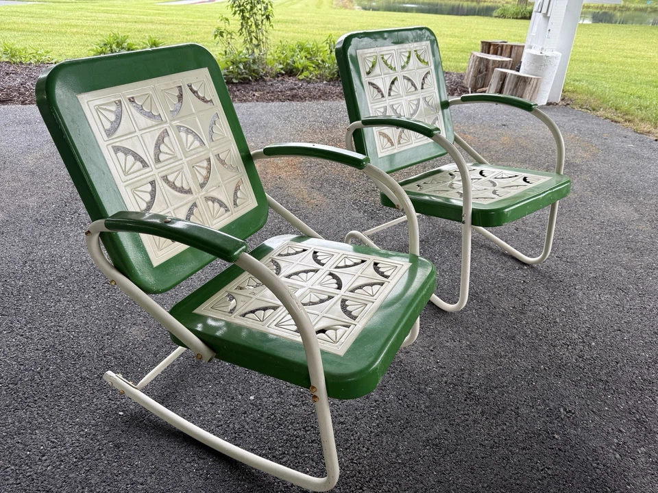 Vintage Metal Glider & Three Matching Chairs. Powder Coated In John Deere Green. - Image 2 of 4