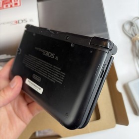 Nice! Nintendo 3DS XL Handheld Console SPR-001 Black US Model In Box