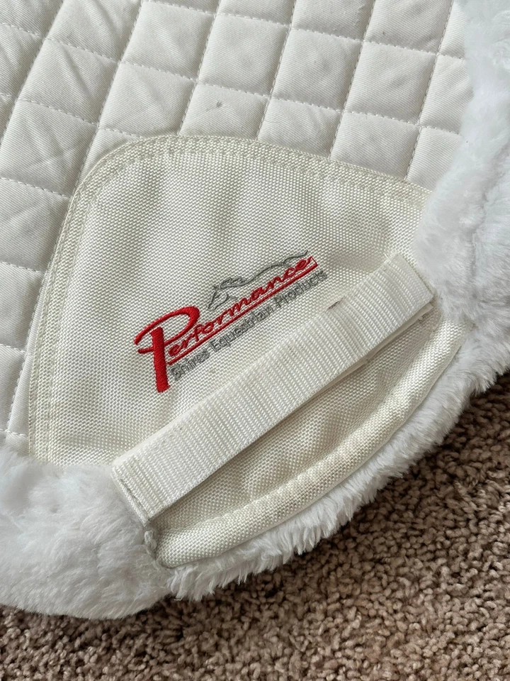 "Media almohadilla Shires Performance SupaFleece blanca 16-16,5"" almohadilla de sillín de salto show" Foto 4 de 4