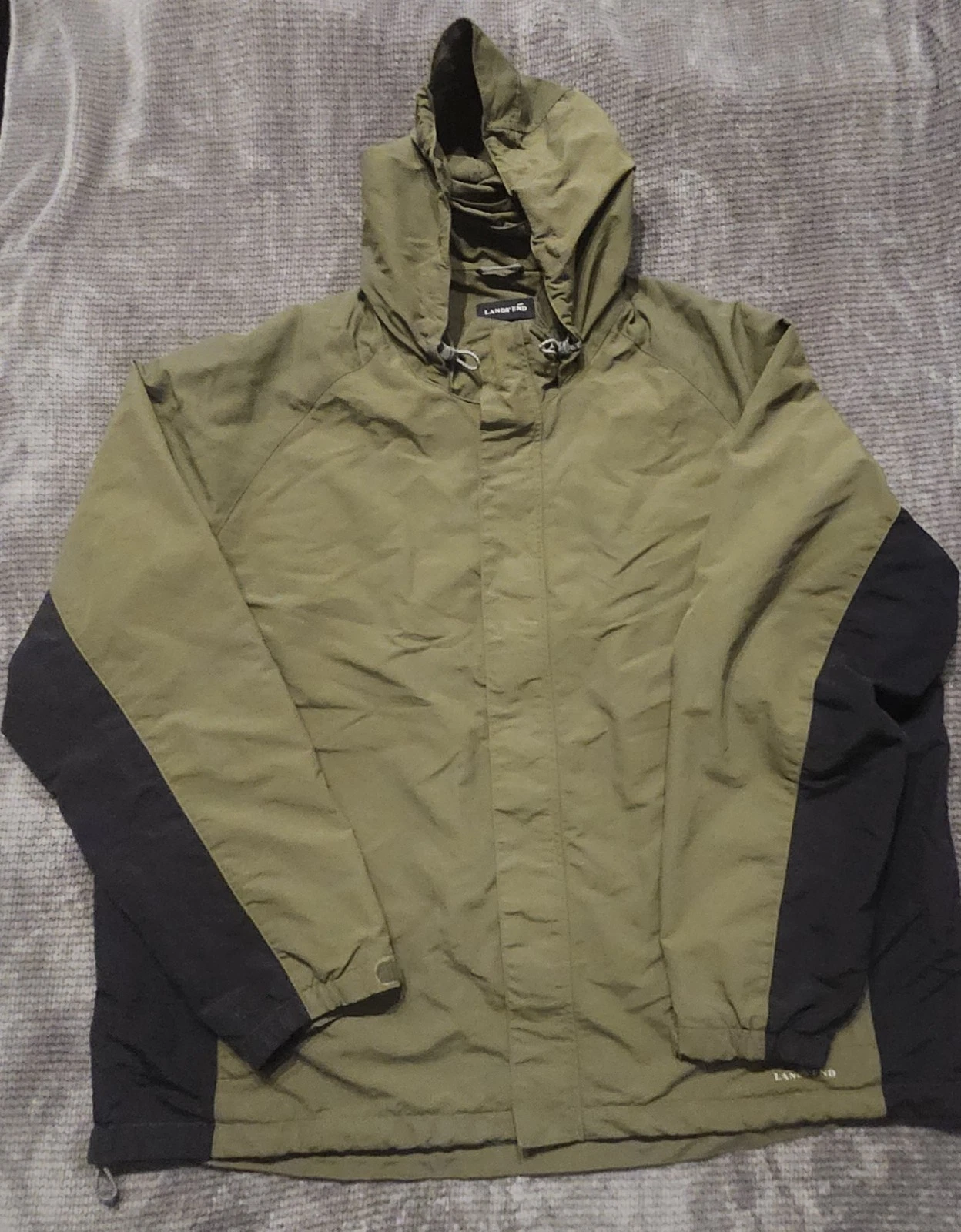 Lands End Mens squall jacket XXL, Hood, Nylon Water Resistant Multiple Pockets