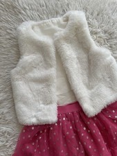 Girls  WHITE SILKY SOFT PRINCESS FAUX FUR SLEEVELESS VEST Size 5/6