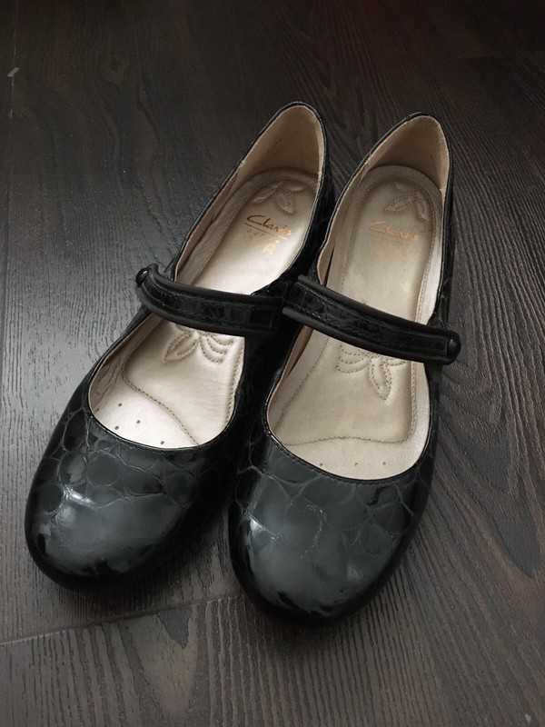 clarks henderson cute shoes