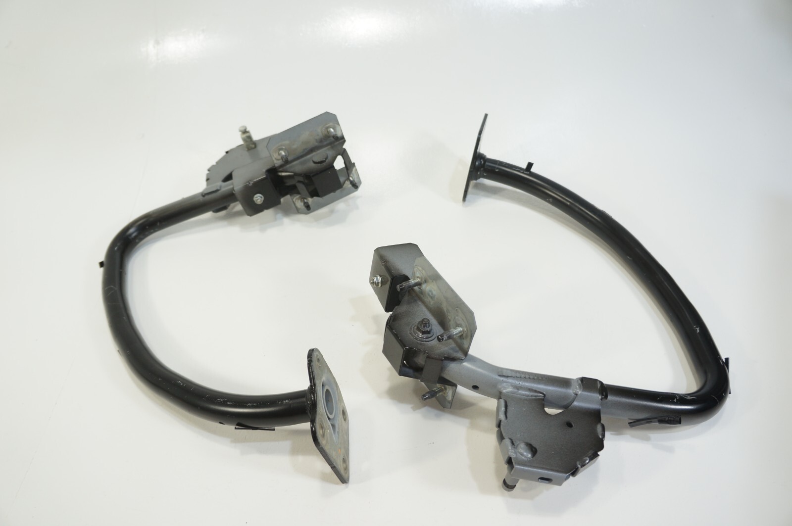 Maserati Ghibli M157 Rear Trunk Lid Deck Panel Hinges Set 2014 - 2022 Oem