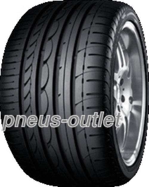 Pneu été Yokohama Advan Sport 295/35 R21 voyagez serein sur les routes des vacances