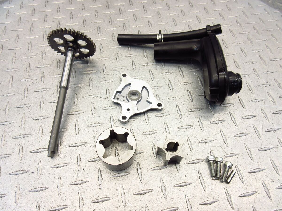 2006 06-07 Kawasaki ZX1400 ZX14R ZX14 Oil Pump Gear Assembly 2006 06-07 Kawasaki ZX1400 ZX14R ZX14 Oil Pump Gear Assembly
