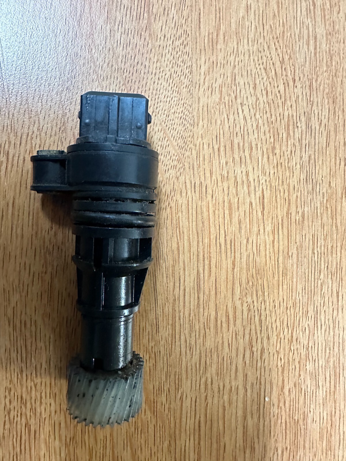 Evo 8 Speedometer Sensor And Gear (MIT-MD756706) (MIT-MD747055)