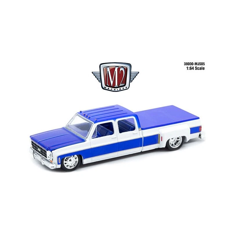 CHEVROLET Cheyenne Super 30 LA - 1977 - white / blue - M2 1:64 - Bild 2 von 4