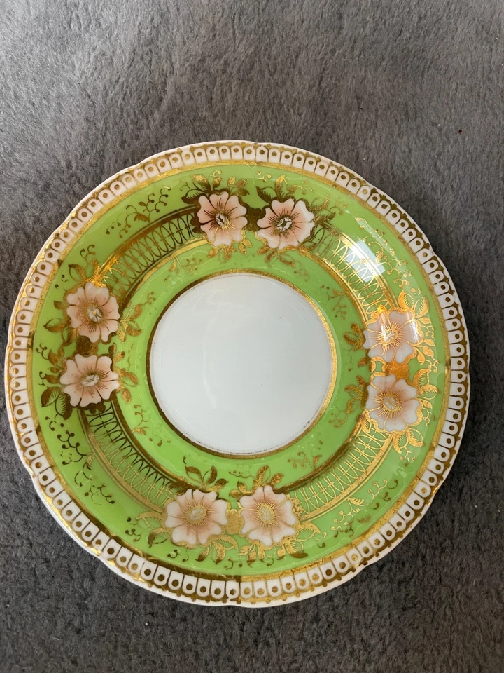 Taza de té y platillo de colección Cauldon England oro verde floral hueso dorado China 1890-1900 Foto 3 de 4