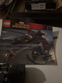 LEGO Marvel Super Heroes set 76047, "Black Panther Pursuit".
