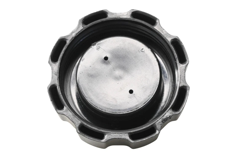 Nueva tapa del tanque de combustible OEM Yamaha 1W1-24611-00-00 NOS Foto 2 de 3