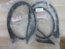 Nissan 180SX 240SX Silvia S13 Genuine Door Weatherstrip Right & Left Seals Set#