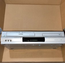 Toshiba SD-V394SU DVD/VCR Cassette Recorder Combo W/Remote VCR ONLY-No DVD 