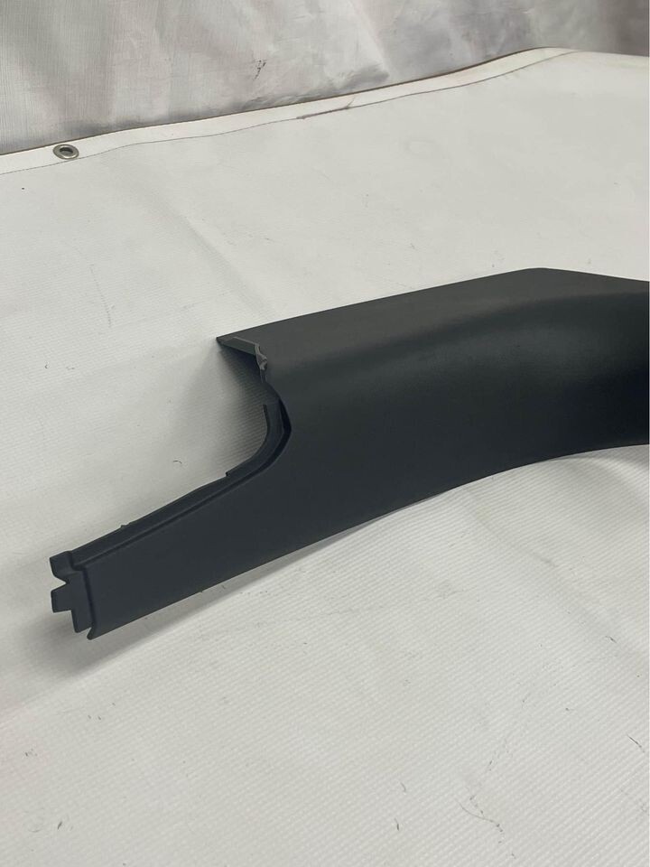 R8 cowl kick door panel for Audi R8 2014-2015 Part #424-867-271-6PS
