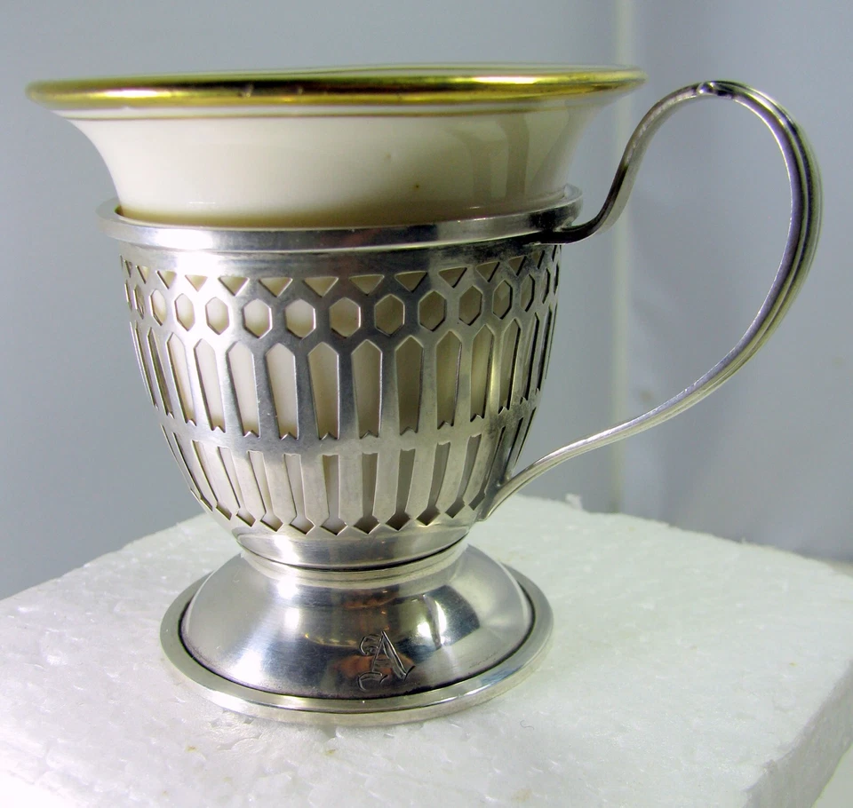 2 件套早期华莱士纯银开放式工作特快/巧克力杯 — 第 2/4 张图片