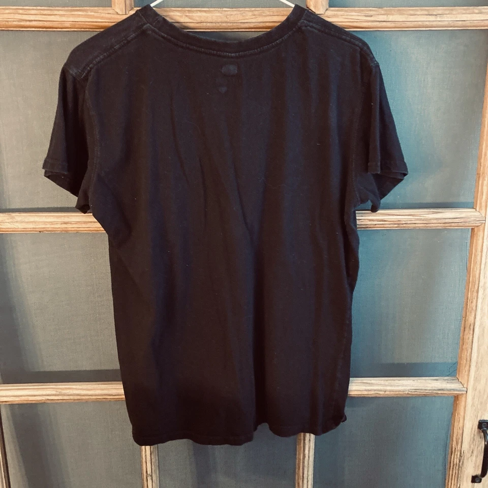 John Deere LOVE Woman's Black Graphic T-Shirt, Size XL, Metallic Print Foto 2 de 4