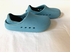 Cat  Jack Toddler Slip-on / Water Sandals Kids Size 11 Blue Easy on / off