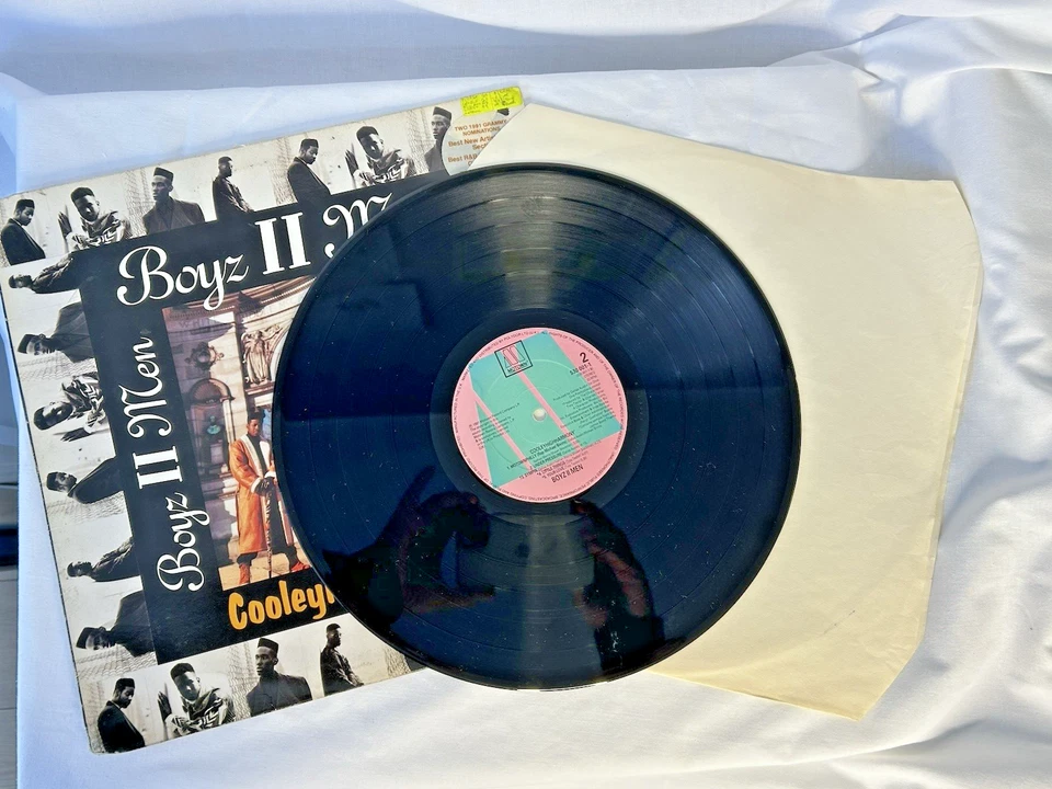 Boyz II Men ‎– Cooleyhighharmony 1991  Motown Pressed Record From 1991 - Image 4 of 4
