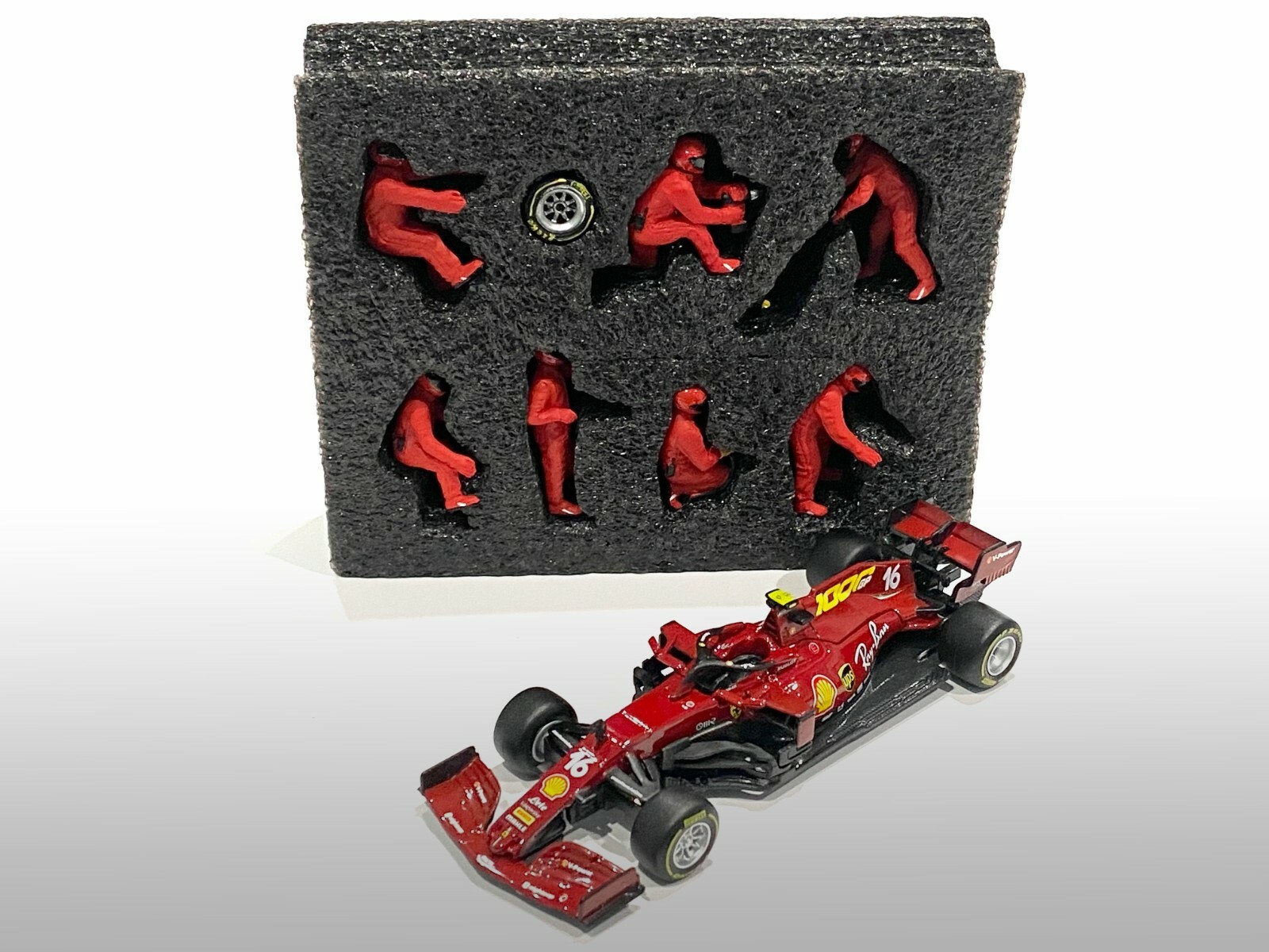 1/43 F1 Pit Crew Figure (Set of 7) + FREE 2021 F1 Car Ferrari SF21 #16  Charles 610877383825 | eBay