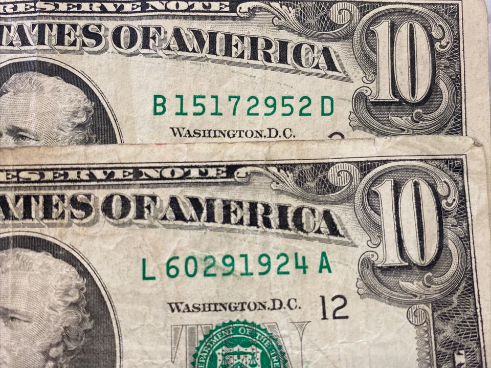 1990 2 $10 Bills VINTAGE Federal Reserve Note B15172952d - L60291924A Repeat N - Image 3 of 4