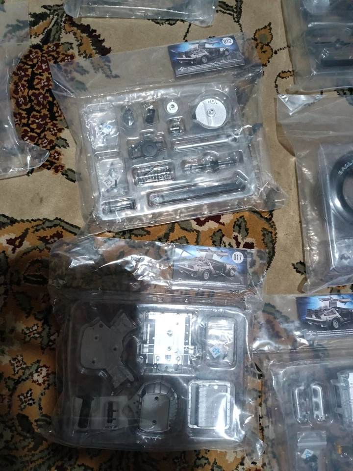 Eaglemoss Back to the Future Build the DeLorean Sealed Pack - Image 4 of 4