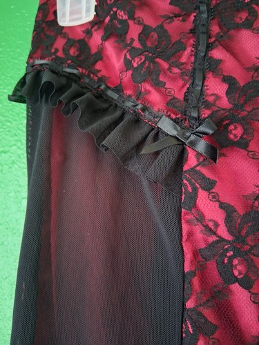 Vintage Lip Service Vaudeville Vamps gotico vittoriano coquette gonna rossa grande - Foto 12 di 17