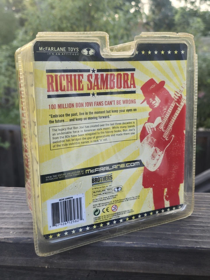 Figura Richie Sambora Bon Jovi McFarlane Toys 2007 nueva sellada 061807 Foto 3 de 4