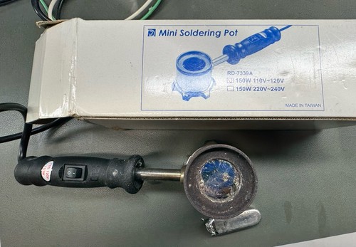 Mini Soldering Pot 150W 110–120V Lead Solder Bath Dip Pot w/ Handle – Used