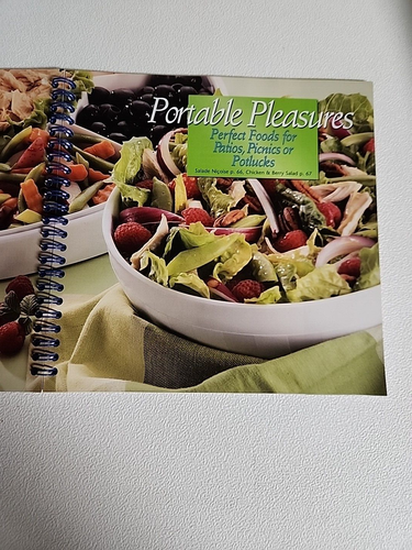 The Pampered Chef Main Dishes Recipe Book Cookbook Softcover Spiral Bound 2000 - Picture 7 of 7