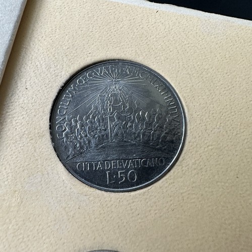 1962 Anno I Vatican (Italy) coin set 500 Lire Silver minted 60k - Picture 14 of 18