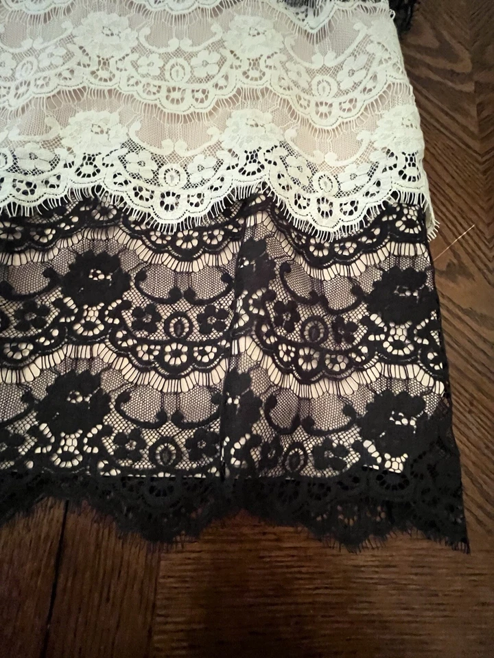 Aleta de encaje blanca negra Jessica Simpson talla 14 Foto 2 de 4