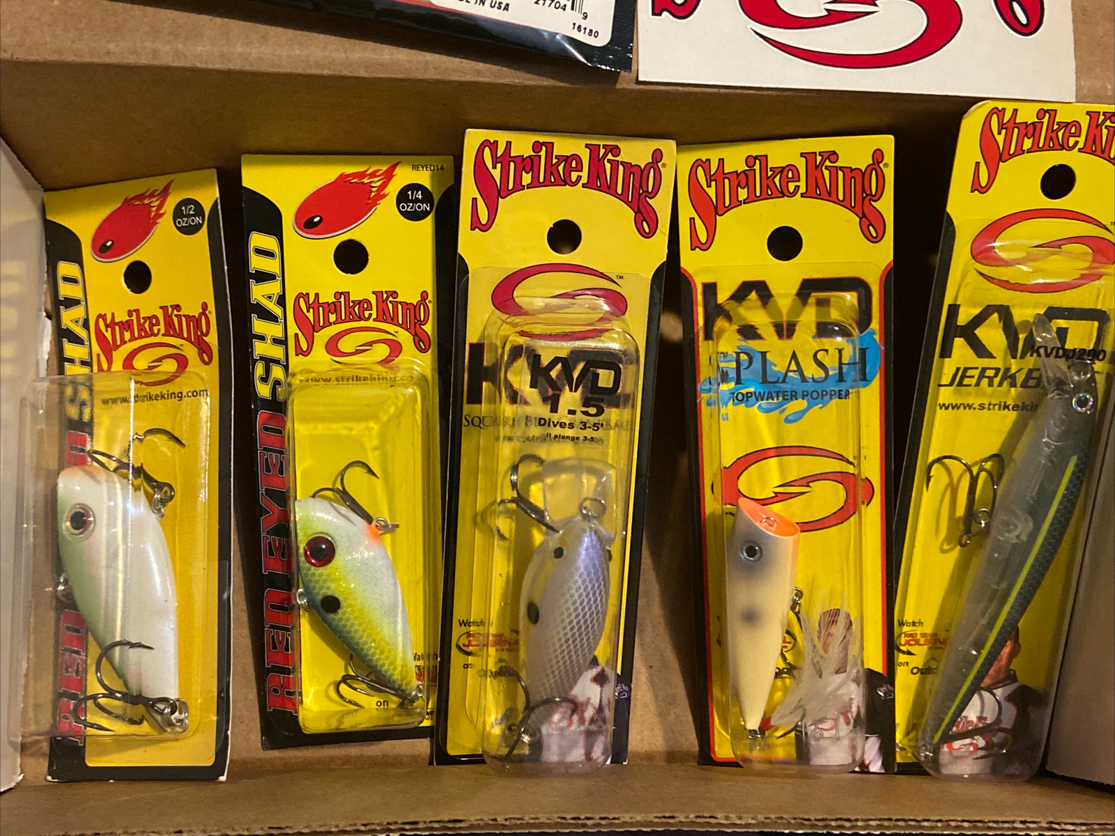 NEW Strike King 7 Piece Deluxe Hardbait & Softbait  Fishing Lure Gift Set. - Image 2