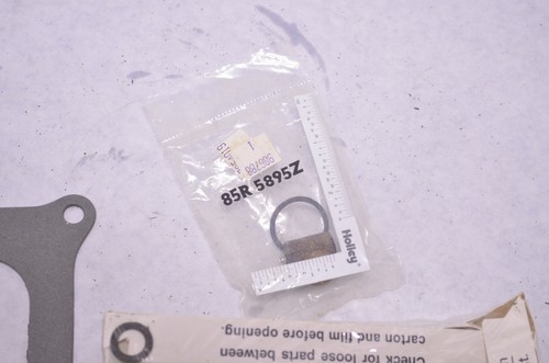 NOS OMC OEM Carburetor Kit 587440 (D15-6) - Picture 4 of 5