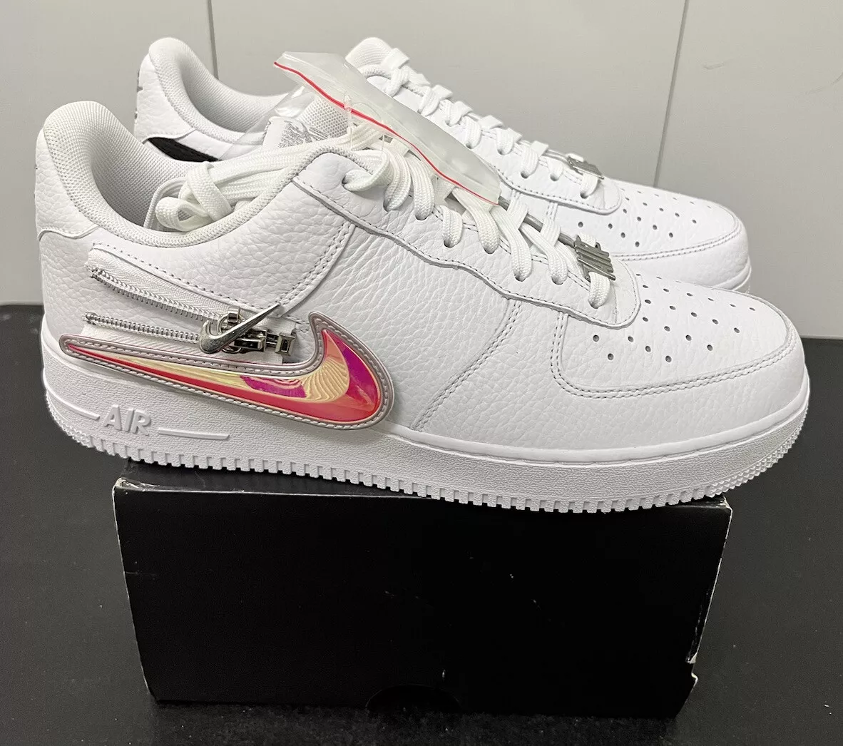 New Nike Air Force 1 Low '07 PRM Zip Swoosh CW6558 100 B Grade Size 10.5