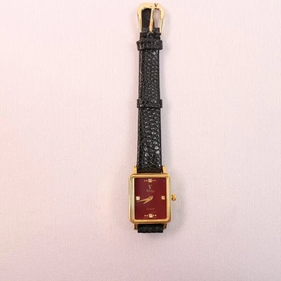 Vtg Valentino Roberto Quartz Women\'s Watch Red Dial Gold Tone Swiss Made Black Vintage 1980 main image 4