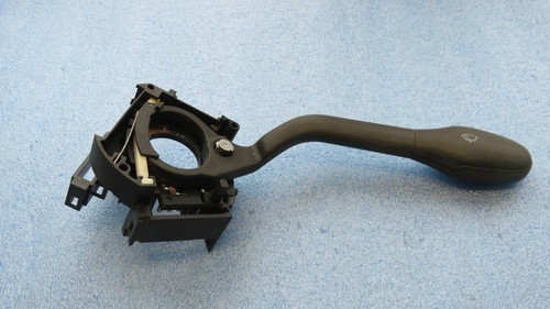 VW GOLF Passat - Lenkstockschalter Wischerhebel Schalter 1H6953503F 202.223