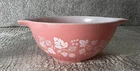Vintage Pyrex 442 Pink Gooseberry 1.5 qt Cinderella Mixing Bowl Nesting