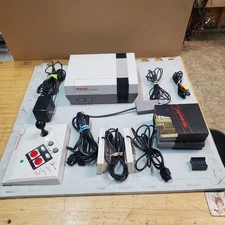 Nintendo NES Bundle