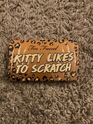NIP Too Faced Kitty Likes To Scratch Eyeshadow Palette 